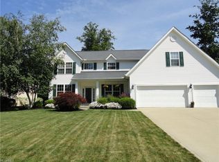 1307 Gold Crest Dr, Medina, OH 44256