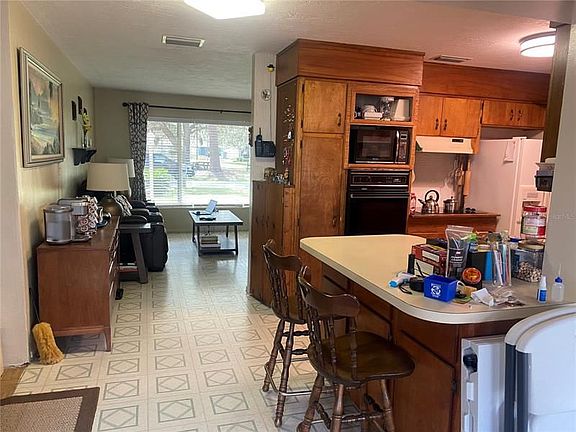 5th image of 3628 Beacon Ln