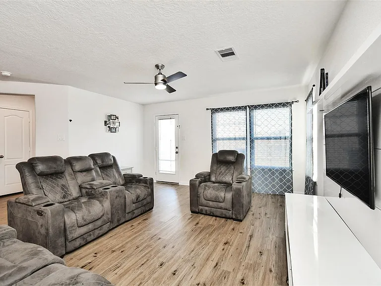 4850 Austin Meadow Ln — Photo 22