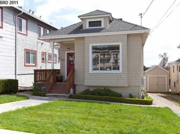 4374-4376 Montgomery St, Oakland, CA 94611