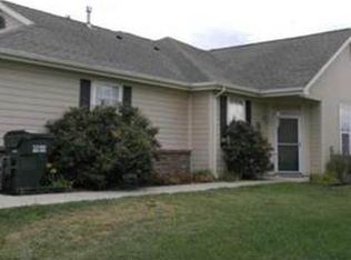 1448 Legends Cir, Lawrence, KS 66049