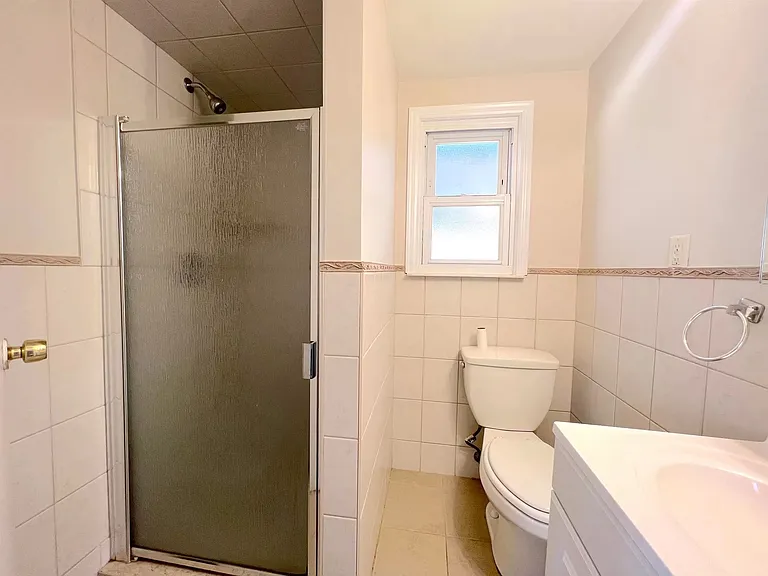 220 Bergen St #3 — Photo 6