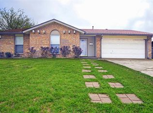 310 Paldao Dr, Mesquite, TX 75149