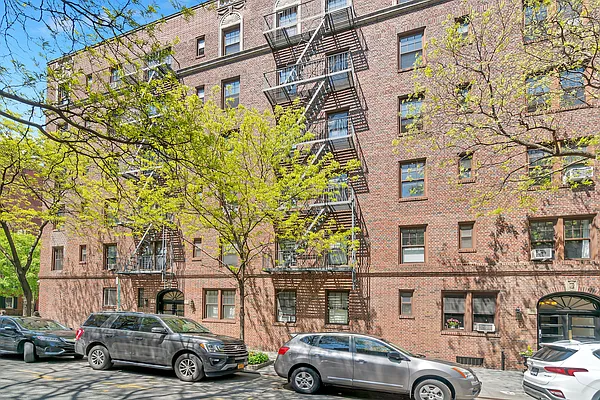 Sold by Avi Nash Associates | media 20