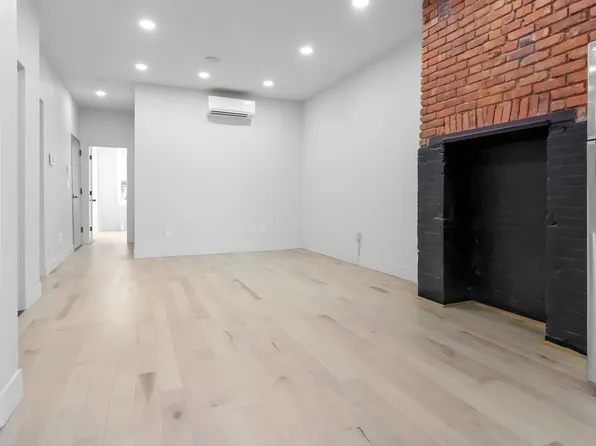 680 Hart Street image 1 of 17