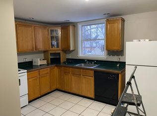 7 Thompson St #2, Broadalbin, NY 12025