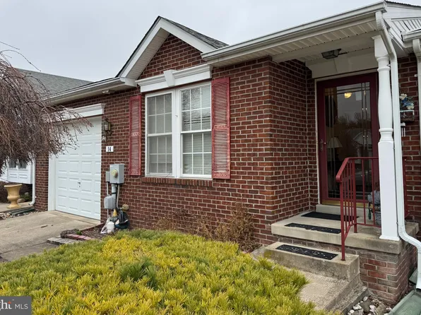 14 Eckstine Ct, Smithsburg, MD 21783