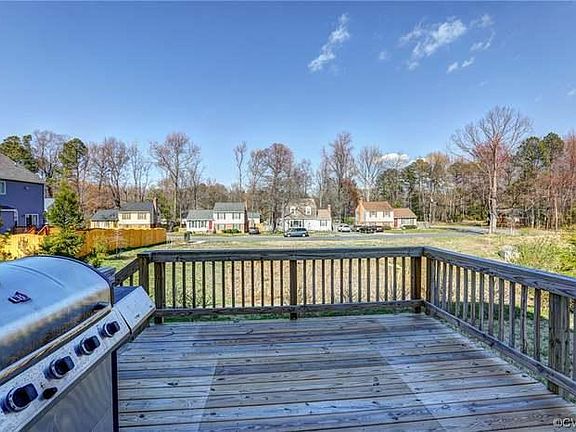 2nd image of 10012 Winston Park Ct
