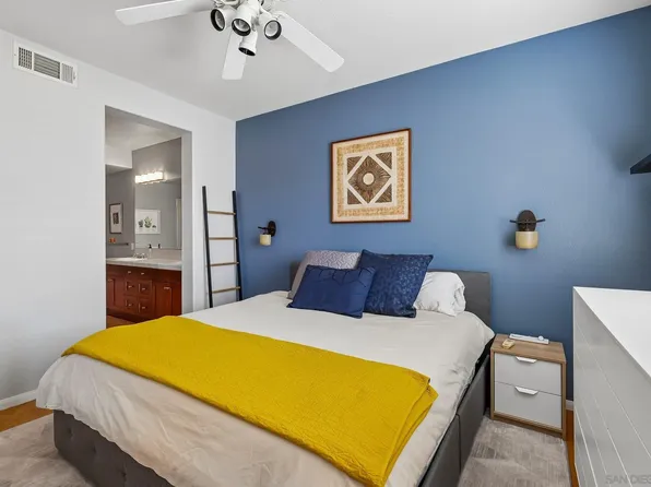 3156 Harbor Ridge Ln, San Diego, CA 92103