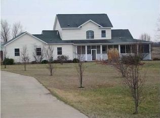 9699 Fisherville Rd, Elberfeld, IN 47613