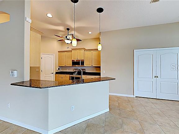 5th image of 1318 Saracen Ln