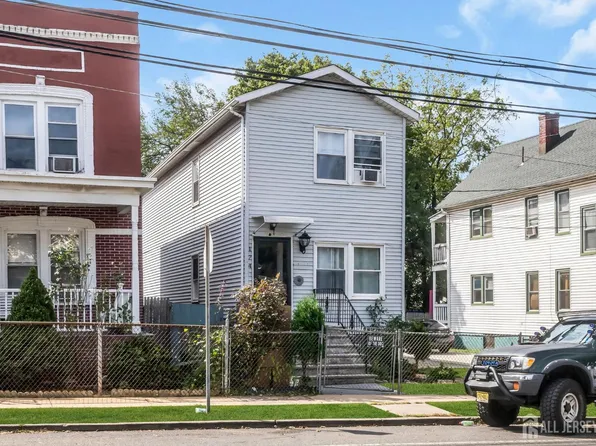 174 Suydam St, New Brunswick, NJ 08901