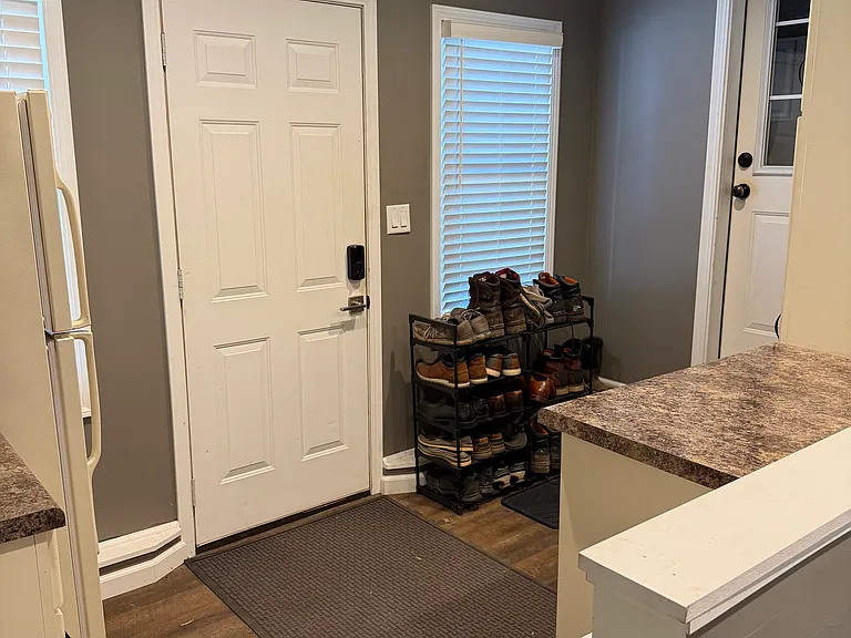 2717 White Pine Rd — Photo 14