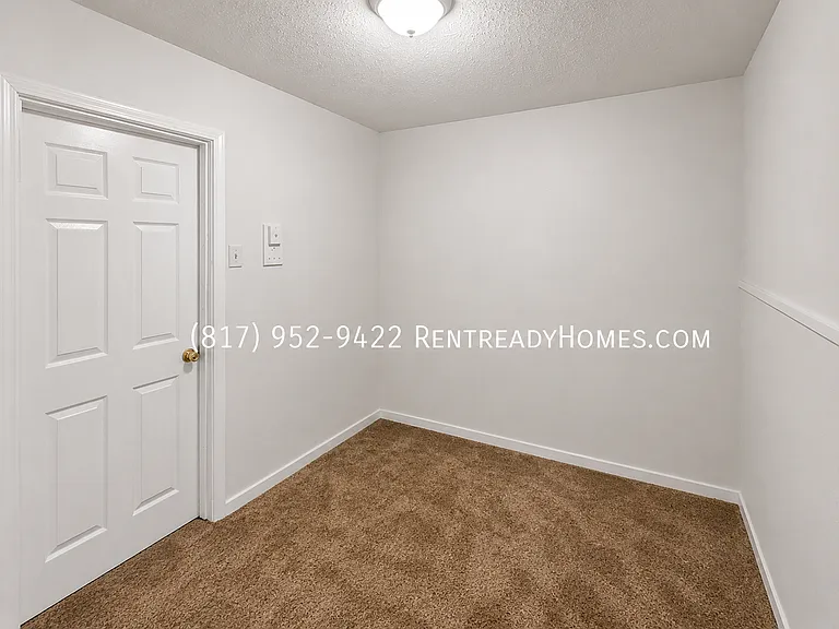 1416 Woodward Rd — Photo 13