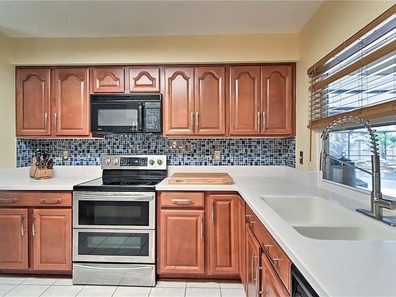 4th image of 3406 Tally Ct