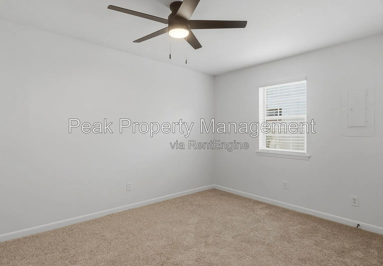 1 bed, 1.0 bath, 450 sqft, $1,495 — Photo 1