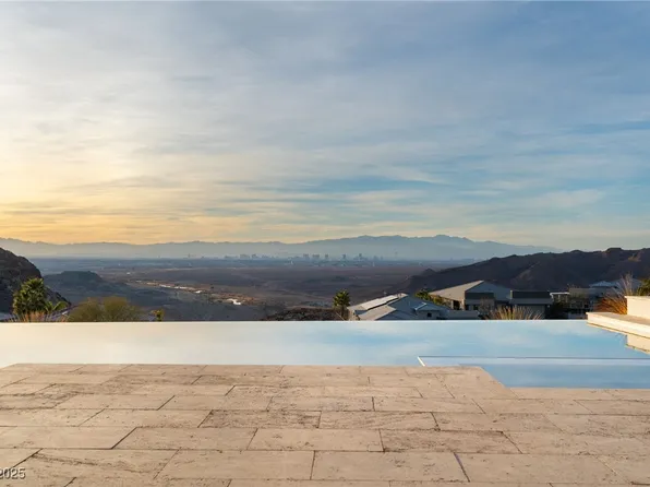 49 Vista Outlook St, Henderson, NV 89011