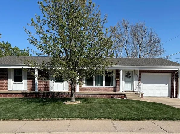 1508 Van Fleet Ln, Great Bend, KS 67530
