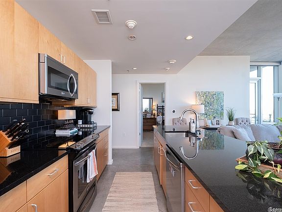 3rd image of 315 Rock St APT 1109