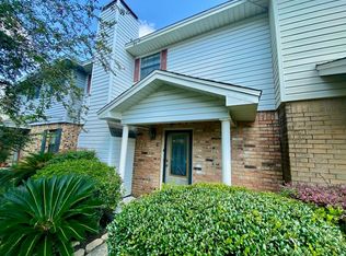 14 Dana St, Lumberton, TX 77657