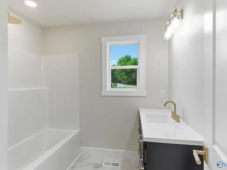 2253 Old Union Rd — Photo 12