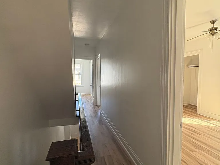 156 E Penn St — Photo 6