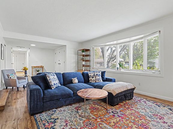 5th image of 3840 Maudray Way