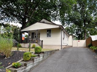 73 Green St, Mount Holly, NJ 08060