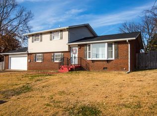 3201 Healy Dr, Nashville, TN 37207