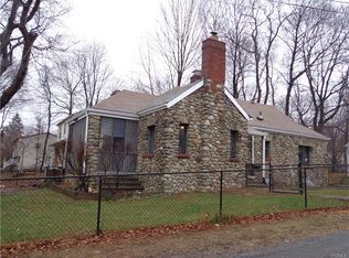 4 Banker St, Spring Valley, NY 10977