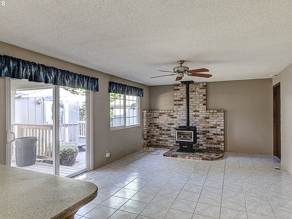 4th image of 3289 Neamar Dr