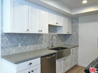 853 N Hayworth Ave APT 102, Los Angeles, CA 90046