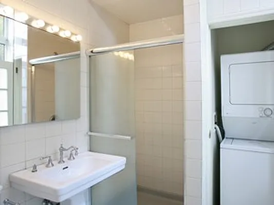 Rented by Corcoran | media 14