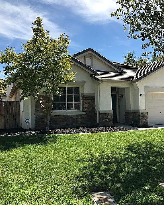 2nd image of 4212 Eldenberry Ct