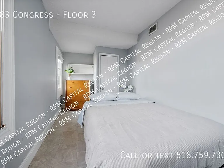 383 Congress St #3 — Photo 12
