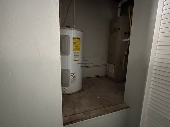 5th image of 3730 N 16th St #3