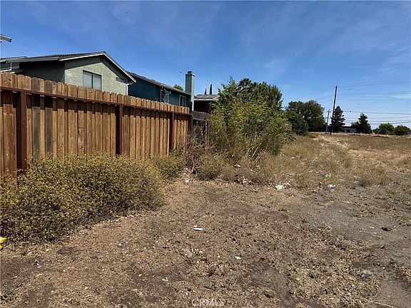 2nd image of 408 Sunset Ave