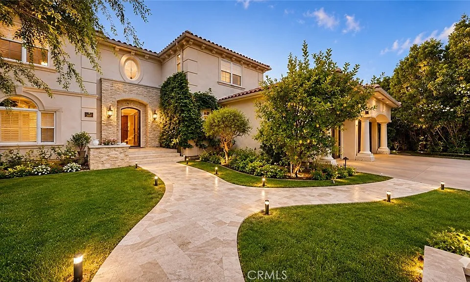 3339 Paseo Del Sol