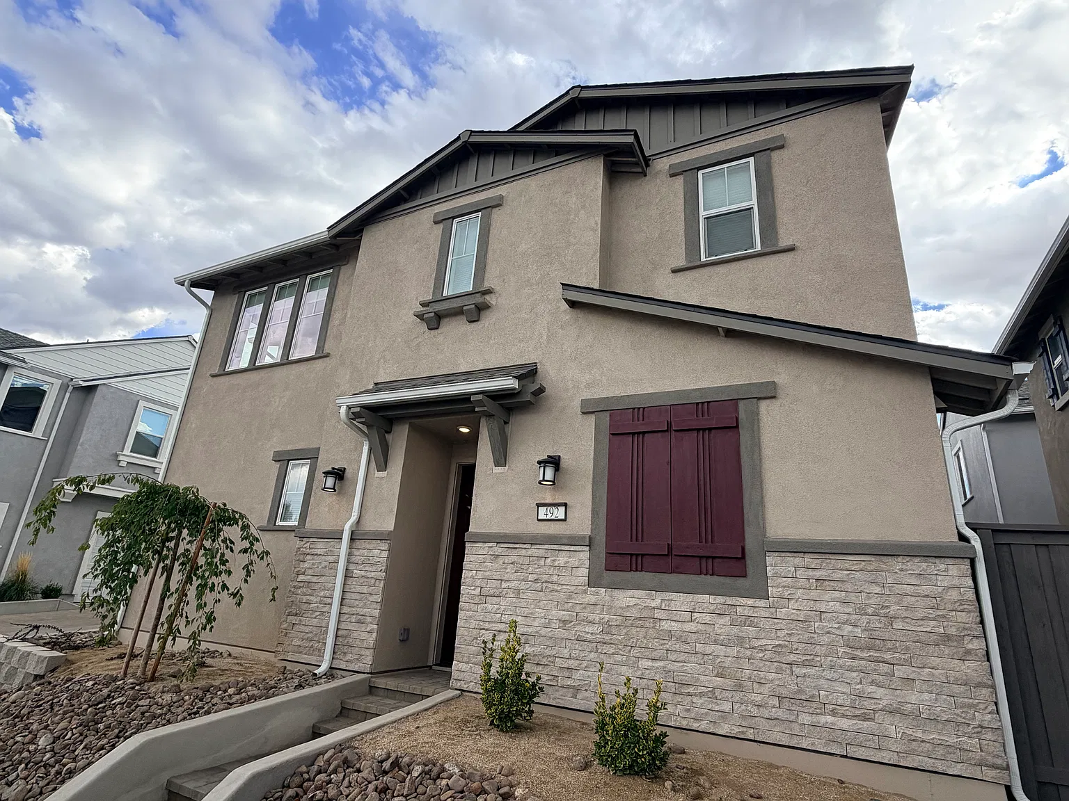 3 bed, 2.5 bath, 1685 sqft, $3,000 — Photo 2