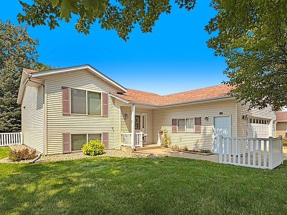 2nd image of 216 Rainbow Dr