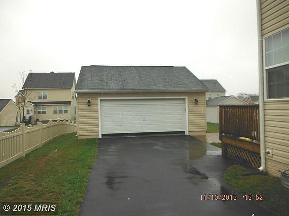 5th image of 102 Leavenworth Ct