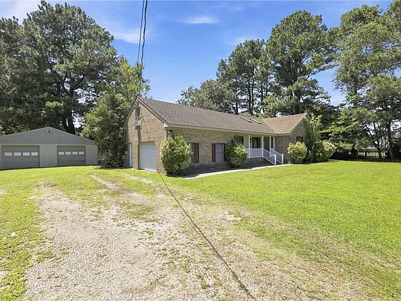4th image of 1243 Saunders Dr