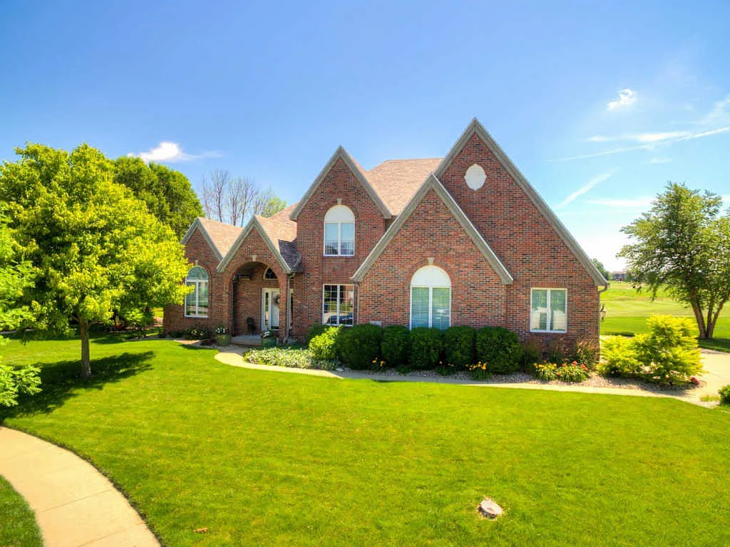 4 Pebblebrook Ct photo 1