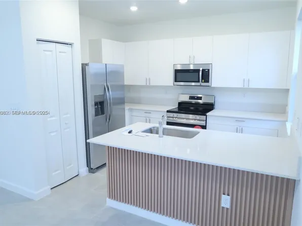 (undisclosed Address), Miami, FL 33170