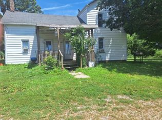 10325 Rose Rd, Saint Jacob, IL 62281