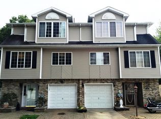 112 Robin Ct, Staten Island, NY 10309