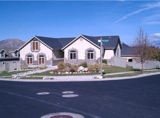 7428 N Lochdoon Ln, Eagle Mountain, UT 84005