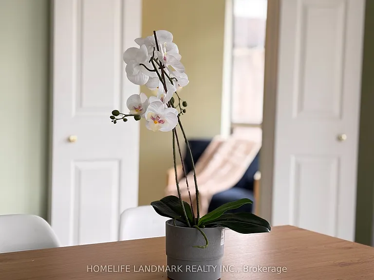 300 Keats Way #207 — Photo 25