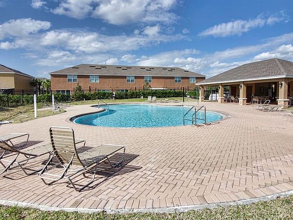 2nd image of 7006 Holly Heath Dr