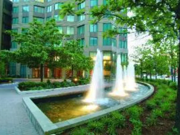 400 N La Salle Dr, Chicago, IL